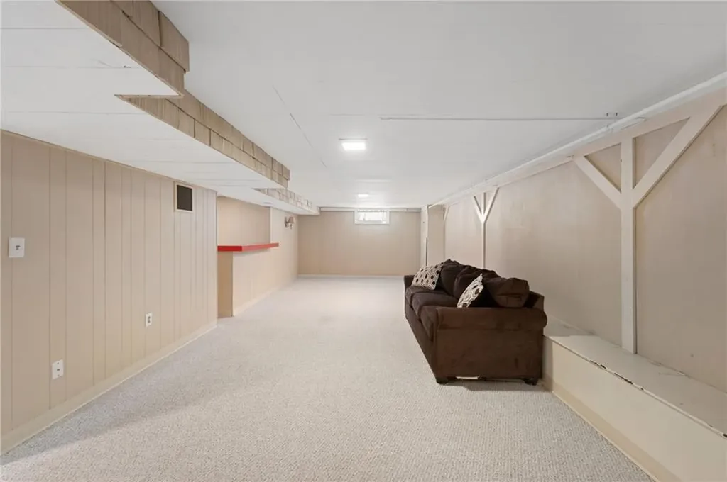 1 Woodhaven Drive Cumberland RI 02864