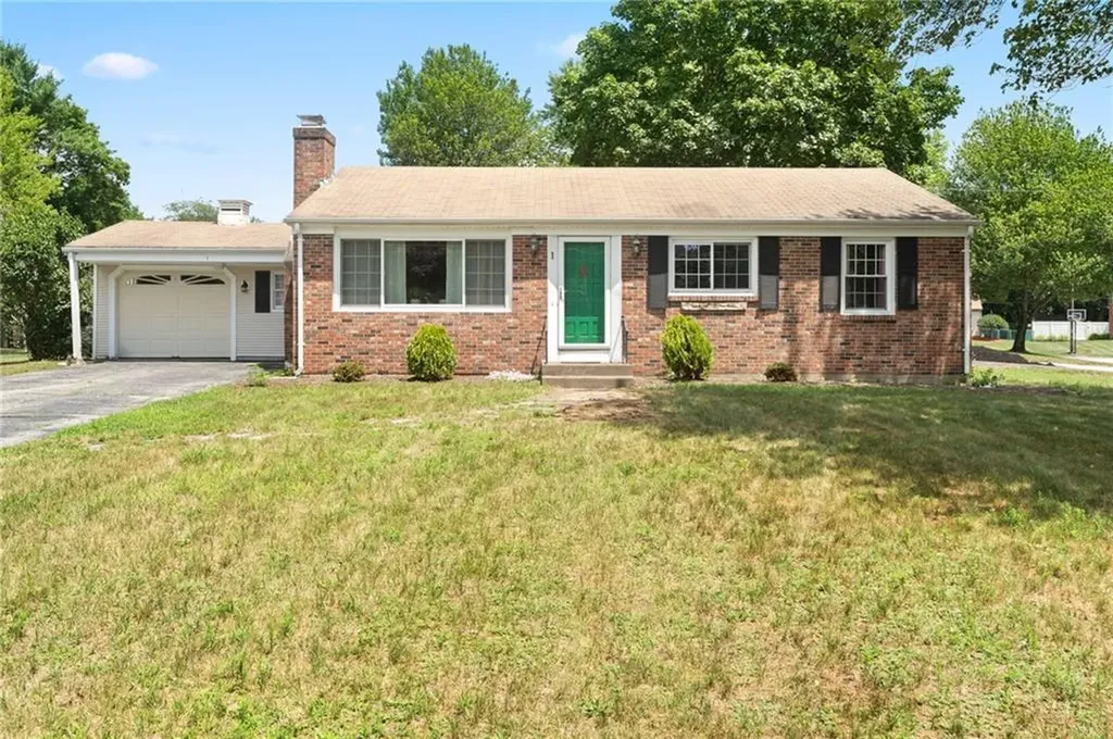 1 Woodhaven Drive Cumberland RI 02864