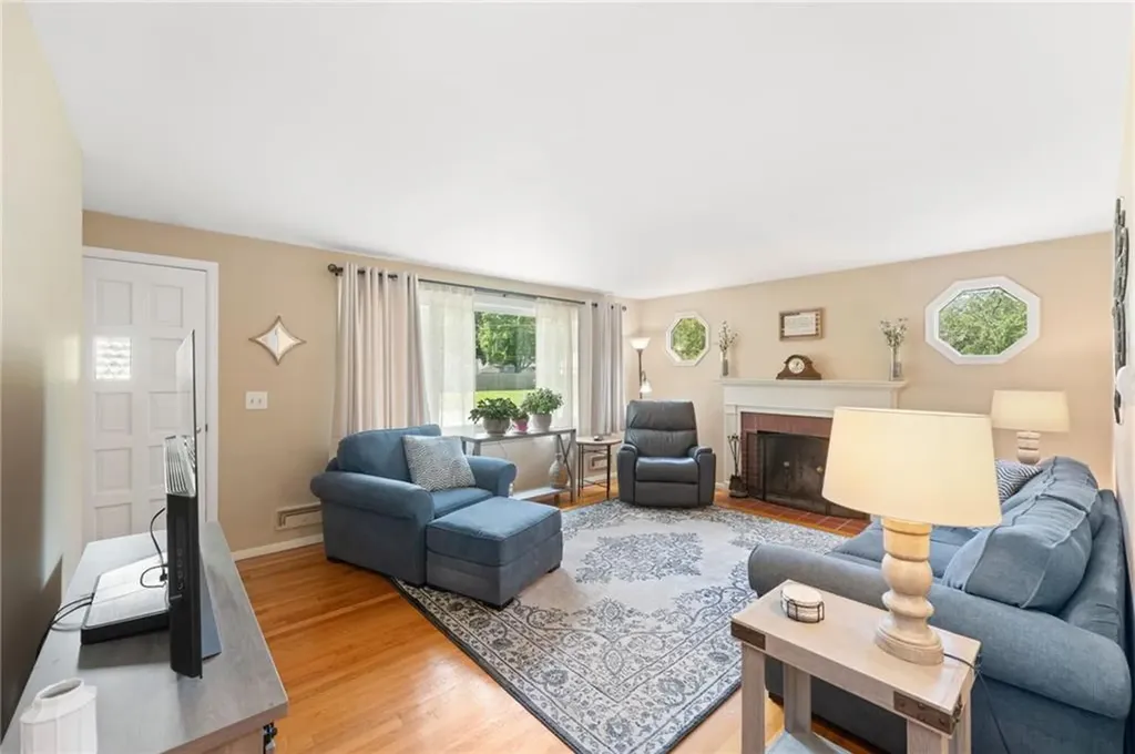 1 Woodhaven Drive Cumberland RI 02864