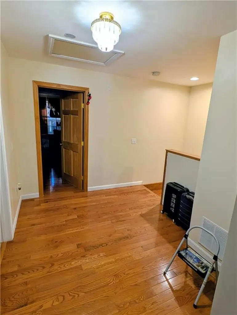 31 Burrows Street Providence RI 02907