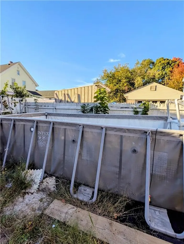 31 Burrows Street Providence RI 02907