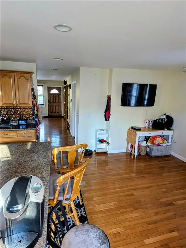 31 Burrows Street Providence RI 02907