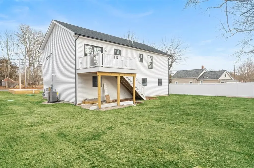 61 Church Street Westerly RI 02808