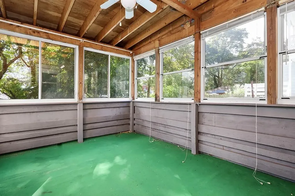 625 Gaskill Street Woonsocket RI 02895