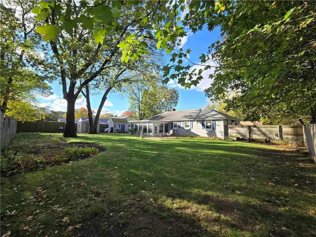 158 Underwood Avenue Warwick RI 02888