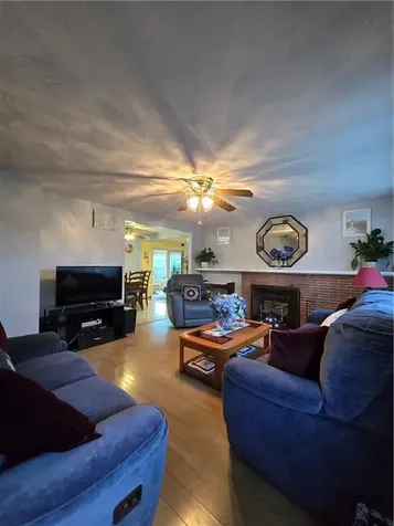 158 Underwood Avenue Warwick RI 02888