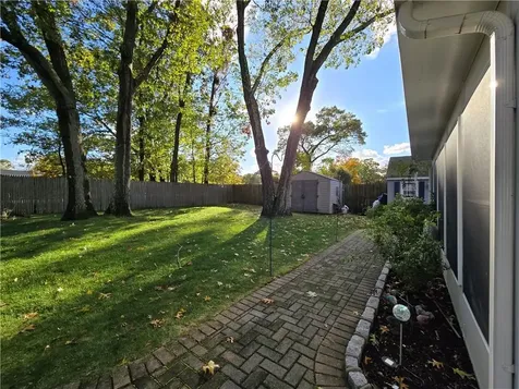 158 Underwood Avenue Warwick RI 02888