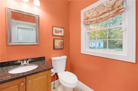 10 Honey Lou Court Cranston RI 02921