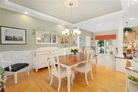 10 Honey Lou Court Cranston RI 02921