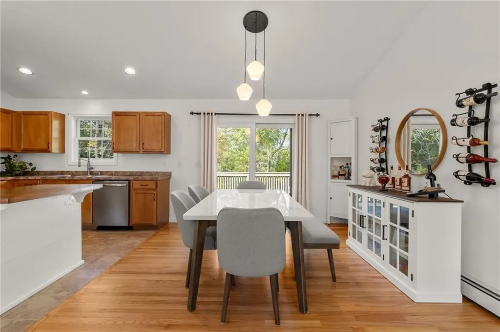 5 Meadow Court Smithfield RI 02917