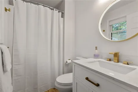 5 Meadow Court Smithfield RI 02917