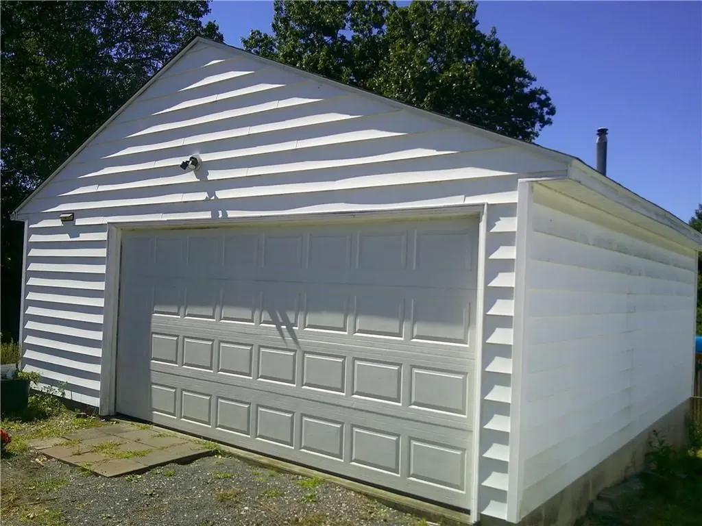 16 Kent Street Cumberland RI 02864