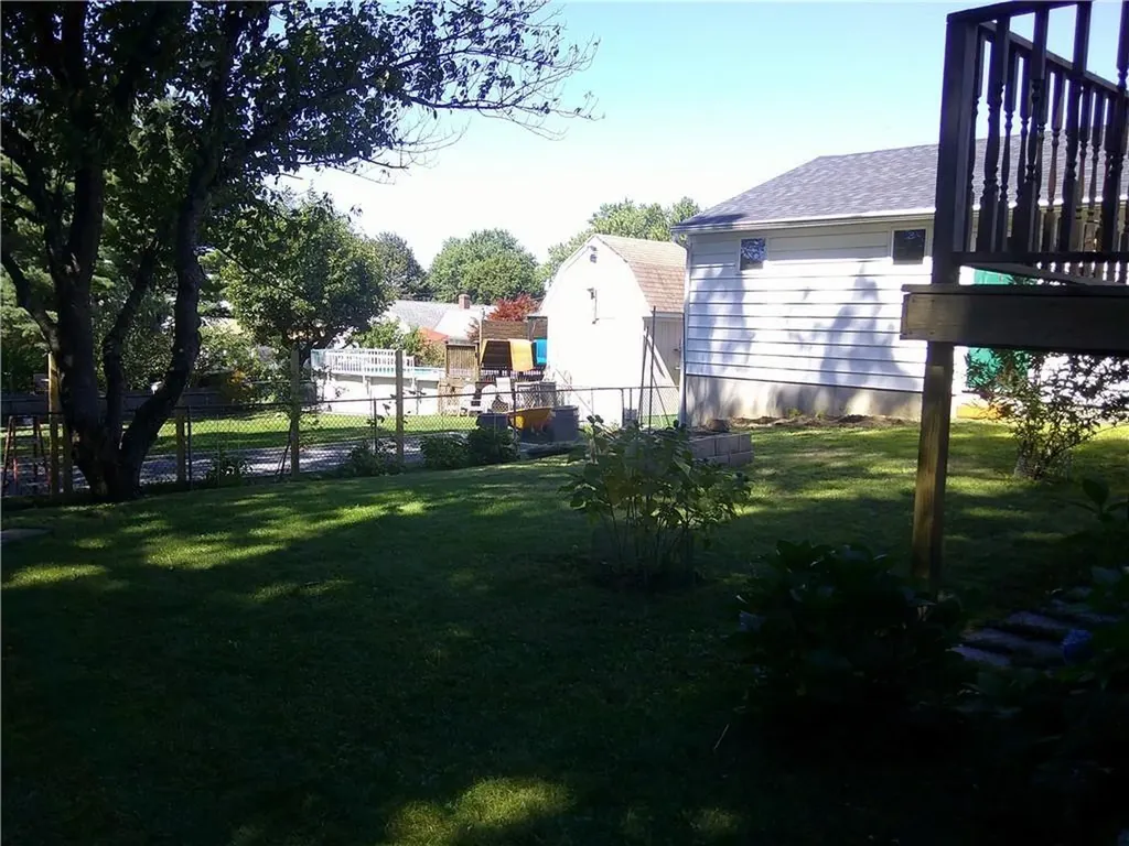 16 Kent Street Cumberland RI 02864