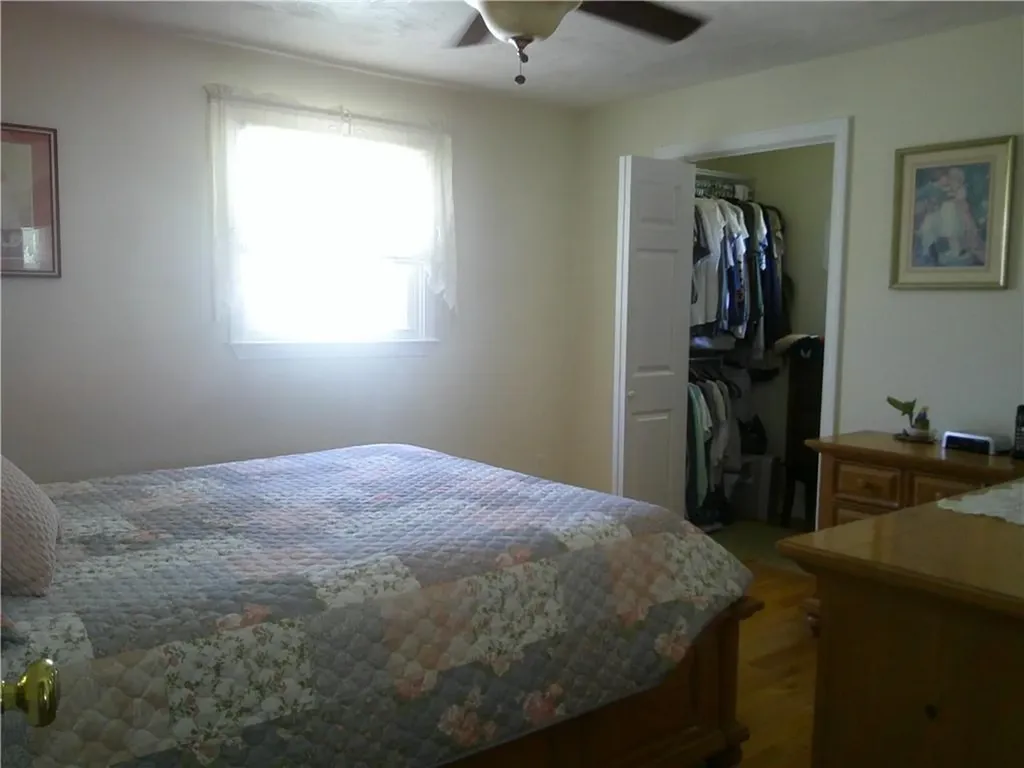 16 Kent Street Cumberland RI 02864