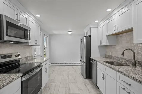 3 Creighton Place Coventry RI 02816