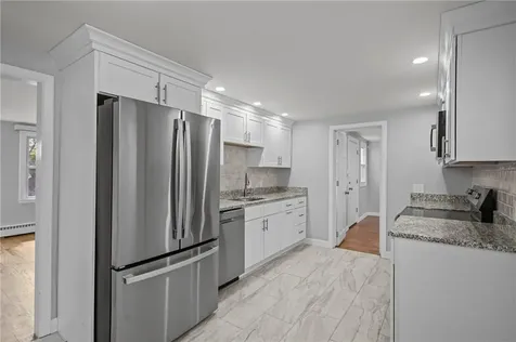 3 Creighton Place Coventry RI 02816