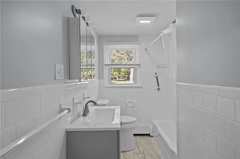 3 Creighton Place Coventry RI 02816