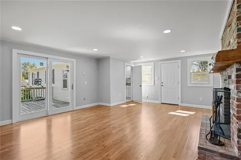 3 Creighton Place Coventry RI 02816