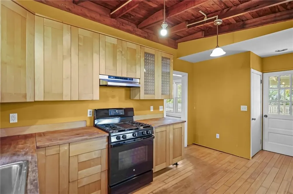 49 Bridge Street Warren RI 02885