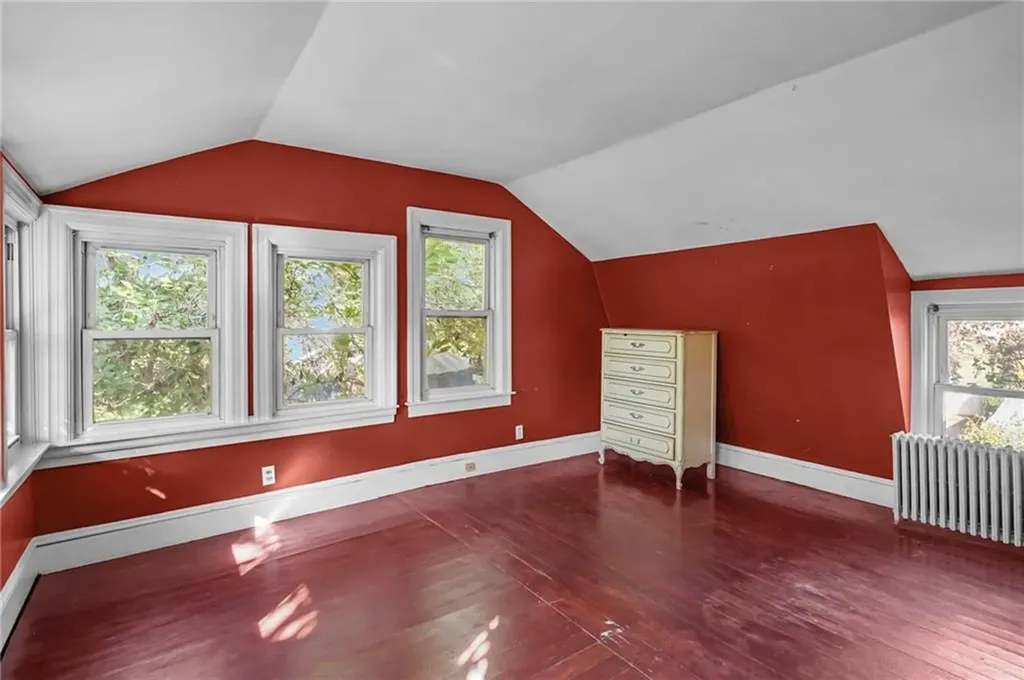 49 Bridge Street Warren RI 02885