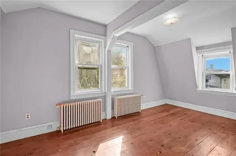 49 Bridge Street Warren RI 02885