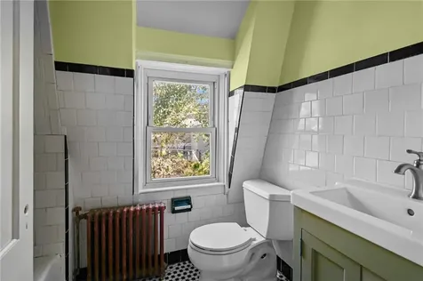 49 Bridge Street Warren RI 02885