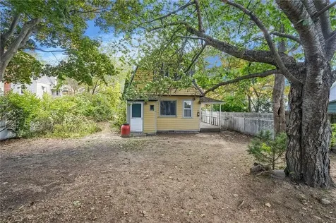 49 Bridge Street Warren RI 02885