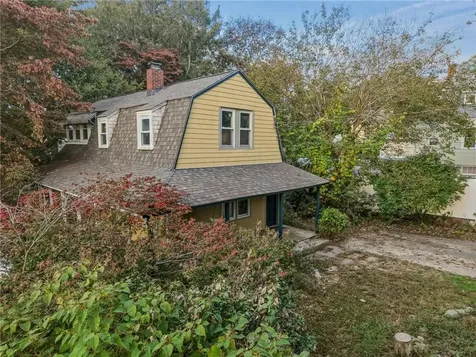 49 Bridge Street Warren RI 02885