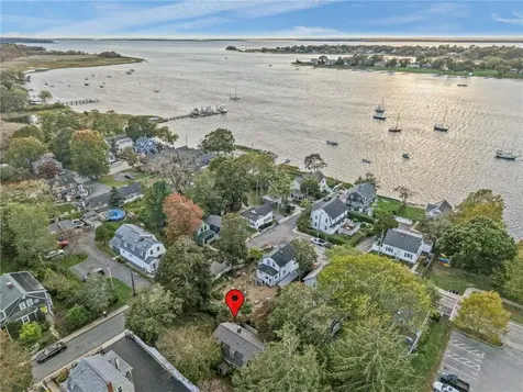 49 Bridge Street Warren RI 02885