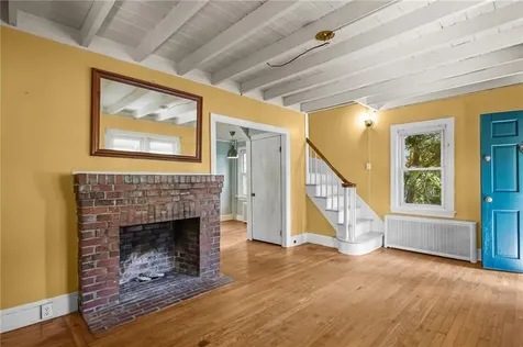 49 Bridge Street Warren RI 02885