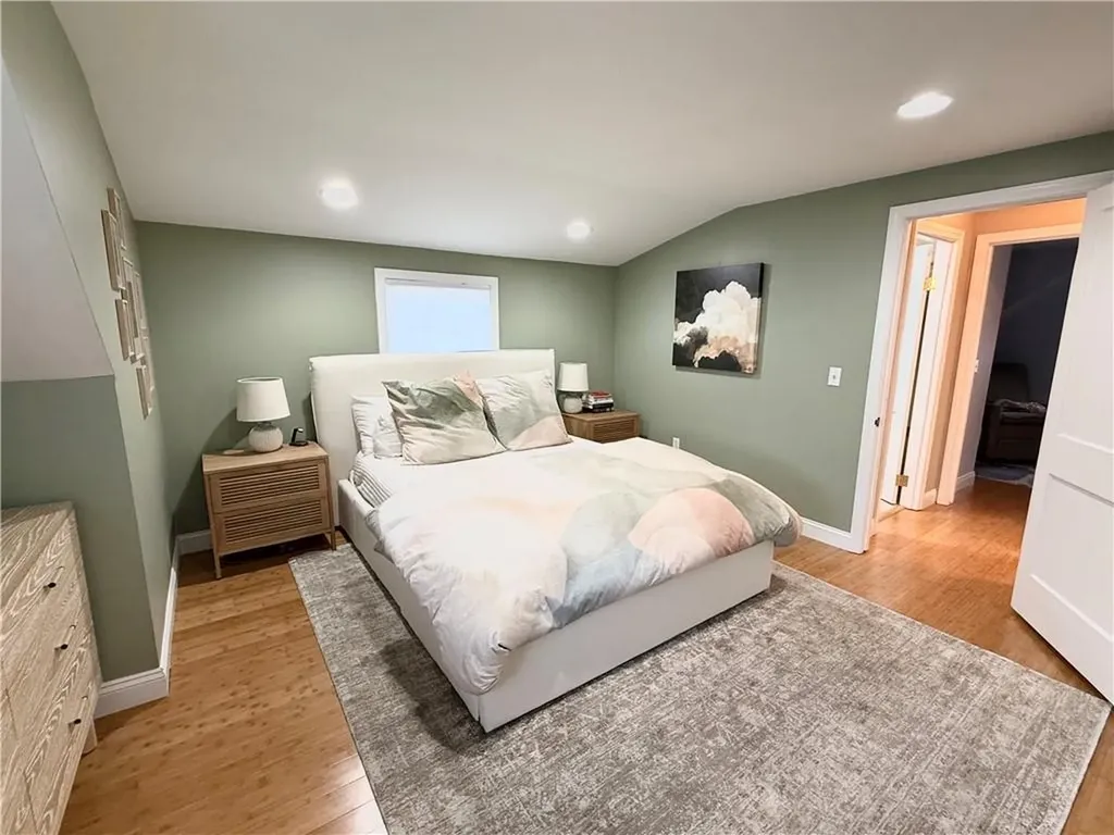 173 Maplecrest Drive Pawtucket RI 02861