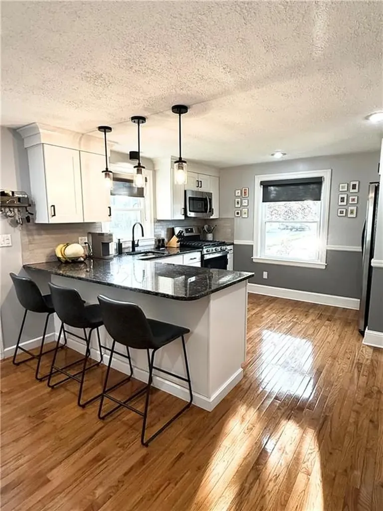 173 Maplecrest Drive Pawtucket RI 02861