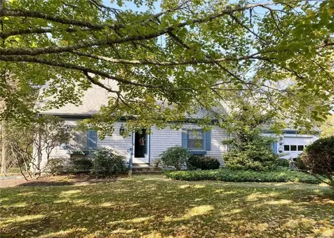 49 West Way Charlestown RI 02813