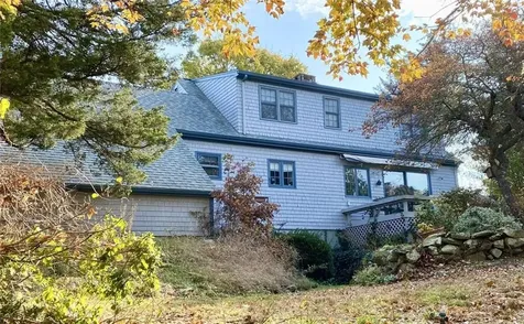 49 West Way Charlestown RI 02813