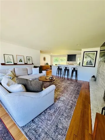 16 Tallyho Road Cumberland RI 02864