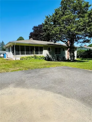 16 Tallyho Road Cumberland RI 02864