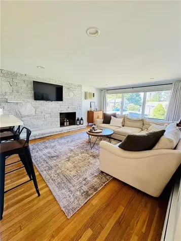 16 Tallyho Road Cumberland RI 02864