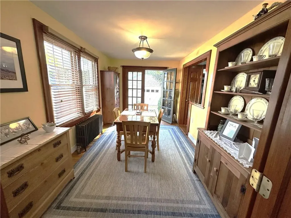 44 George Street Westerly RI 02891