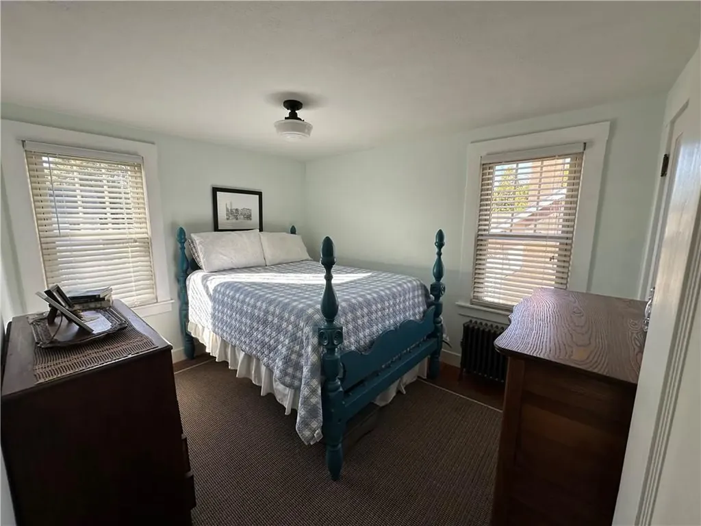 44 George Street Westerly RI 02891