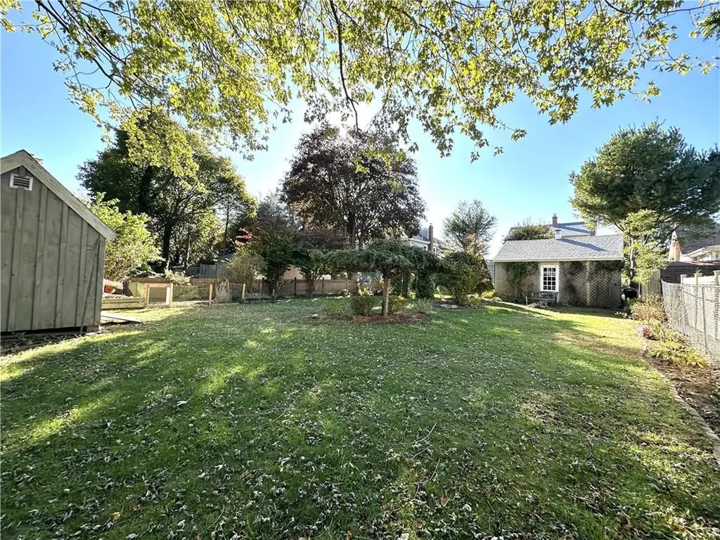 44 George Street Westerly RI 02891