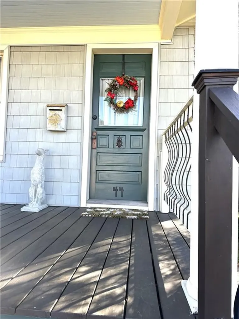 44 George Street Westerly RI 02891