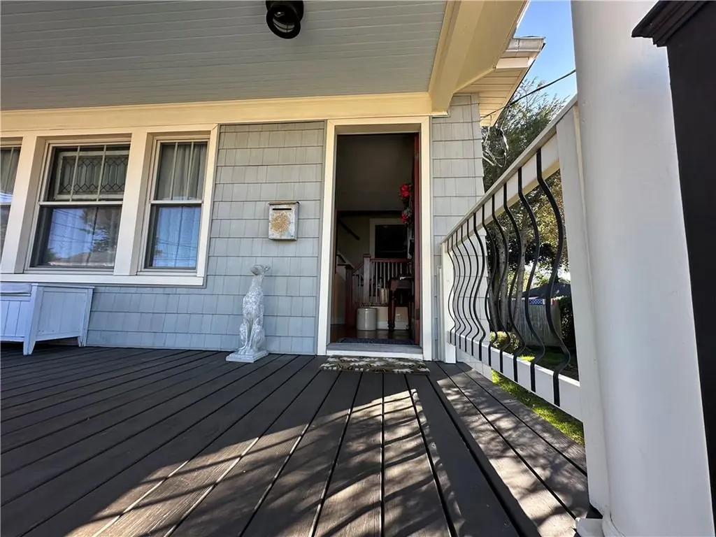 44 George Street Westerly RI 02891
