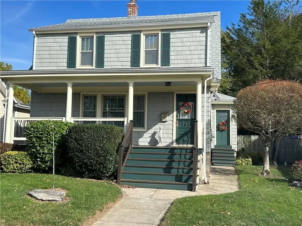 44 George Street Westerly RI 02891