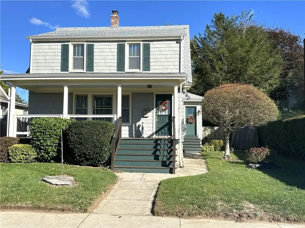44 George Street Westerly RI 02891