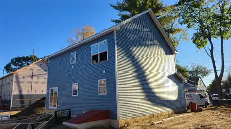 123 Edman Street Warwick RI 02886