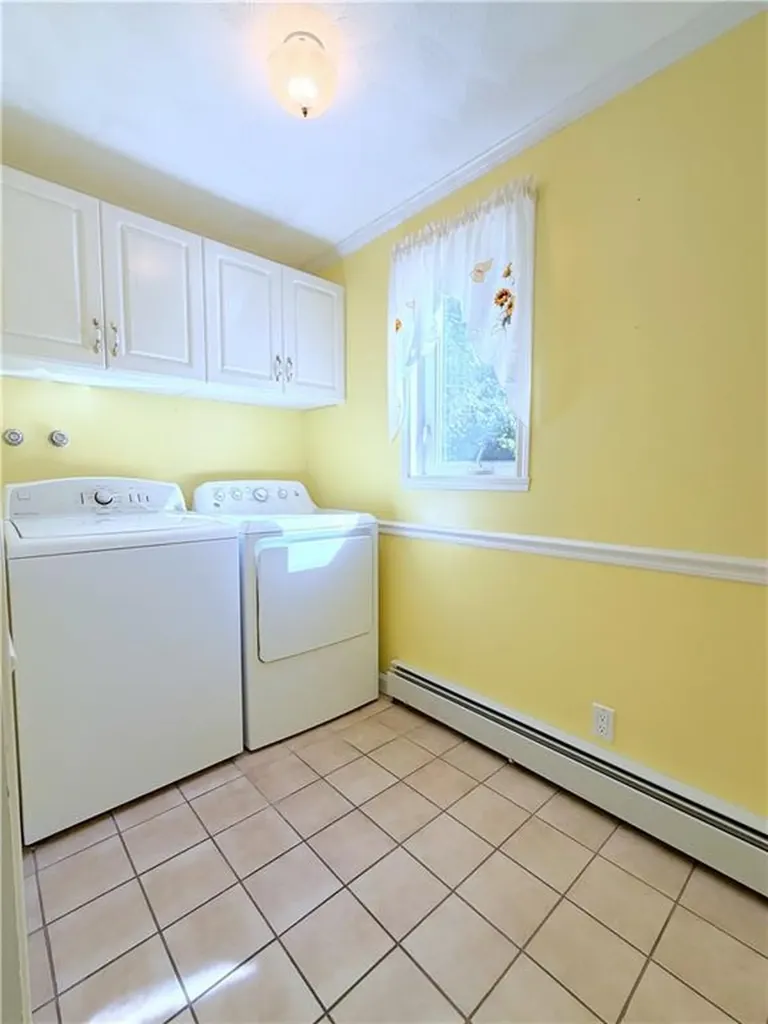 398 Sampan Avenue Jamestown RI 02835