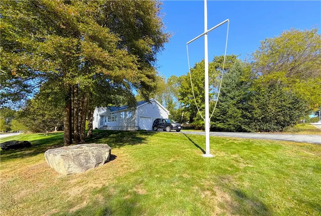 398 Sampan Avenue Jamestown RI 02835