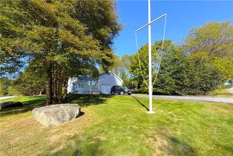 398 Sampan Avenue Jamestown RI 02835