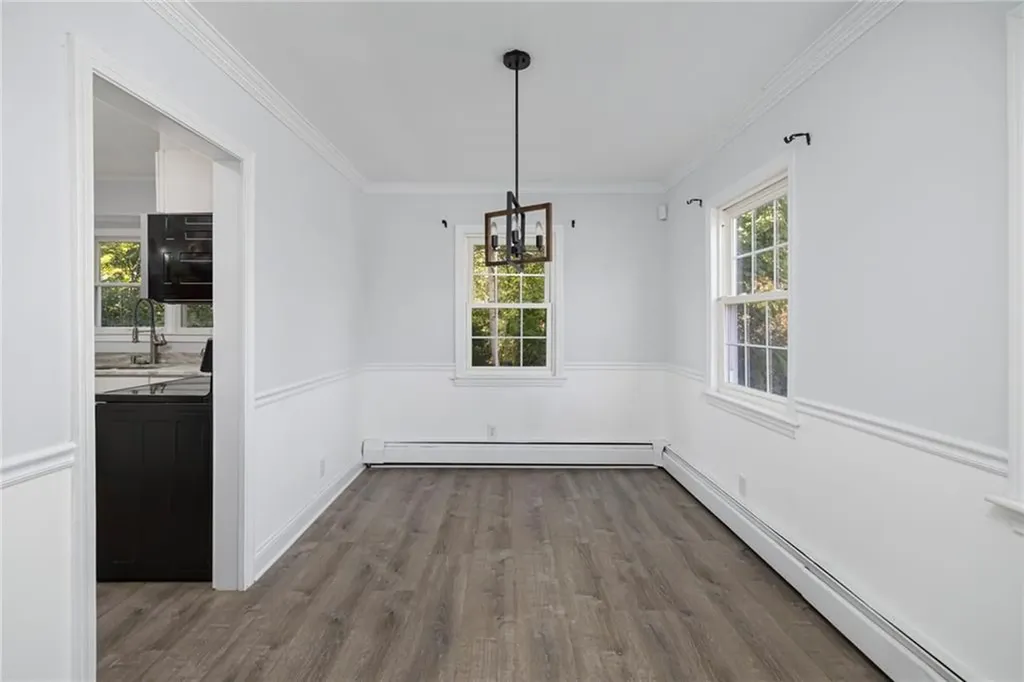 41 Spadina Avenue Warwick RI 02889