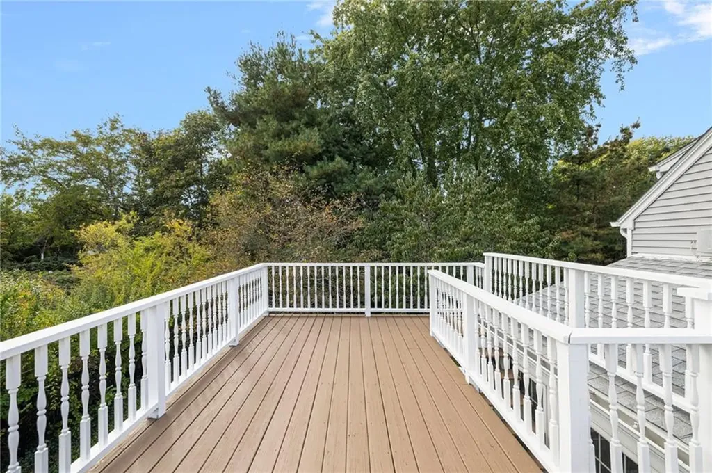 41 Spadina Avenue Warwick RI 02889